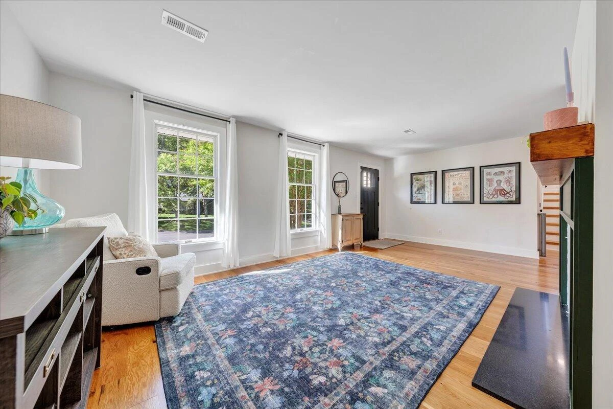 3249 Somerset ST - Photo 6