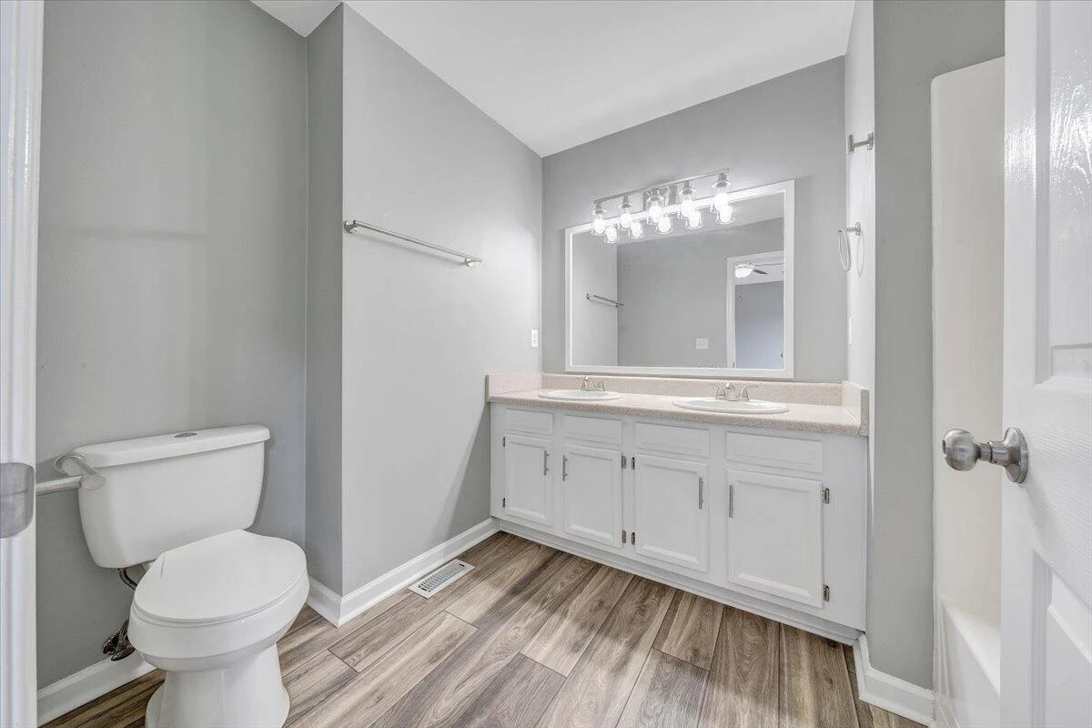 716 12th ST - Photo 20
