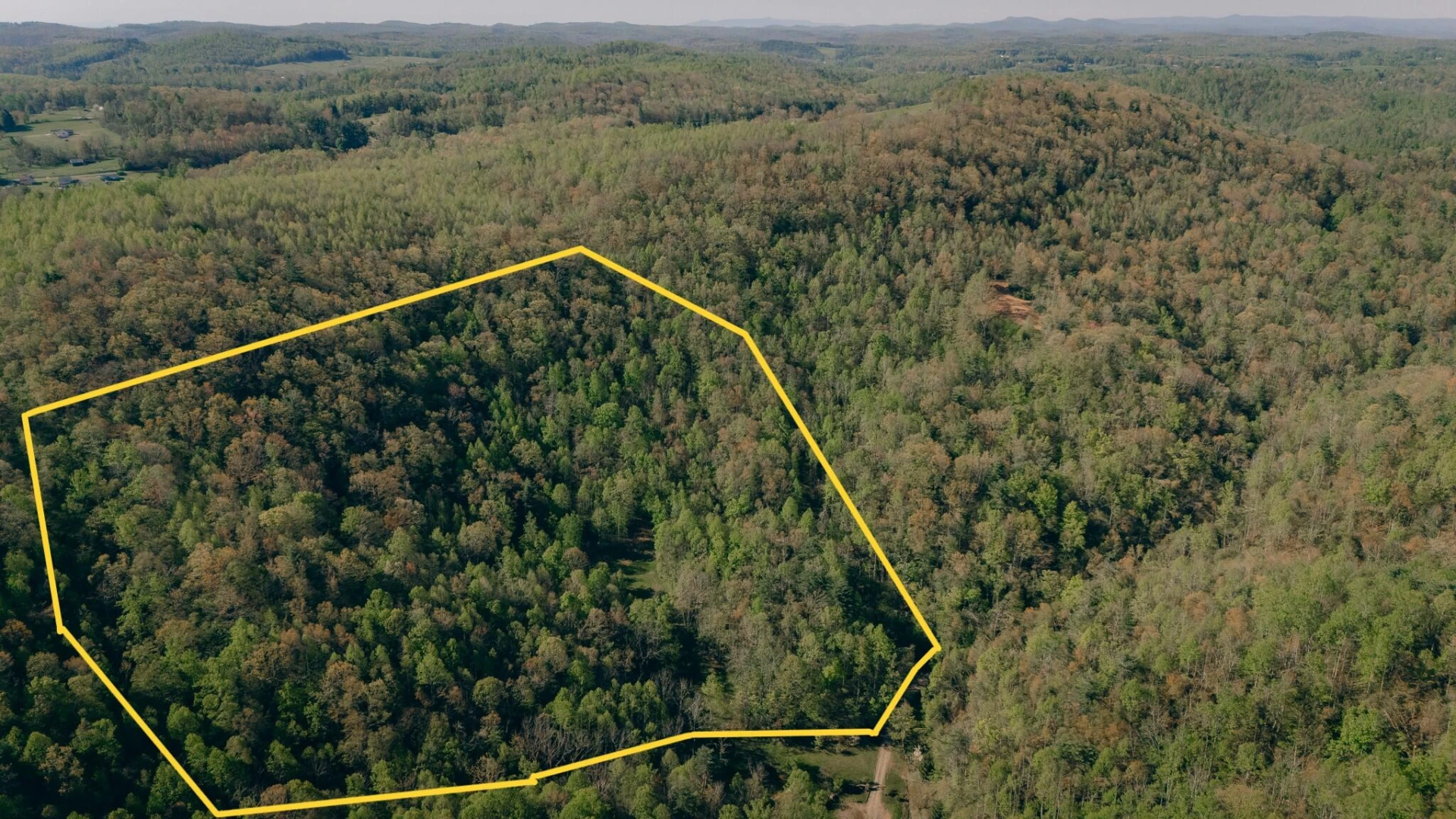 8270 Twin Falls RD - Photo 27