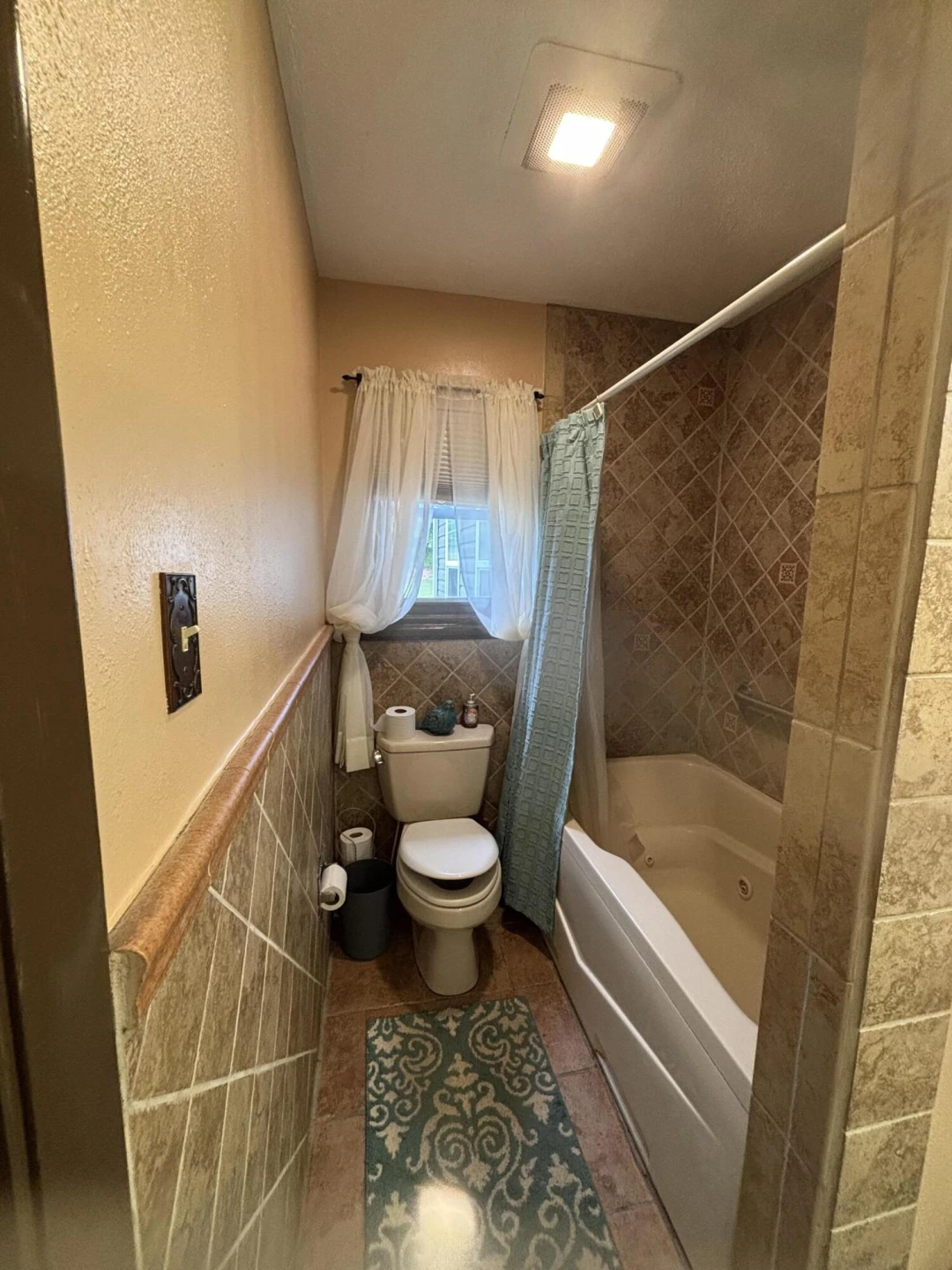 3924 St James CIR - Photo 13