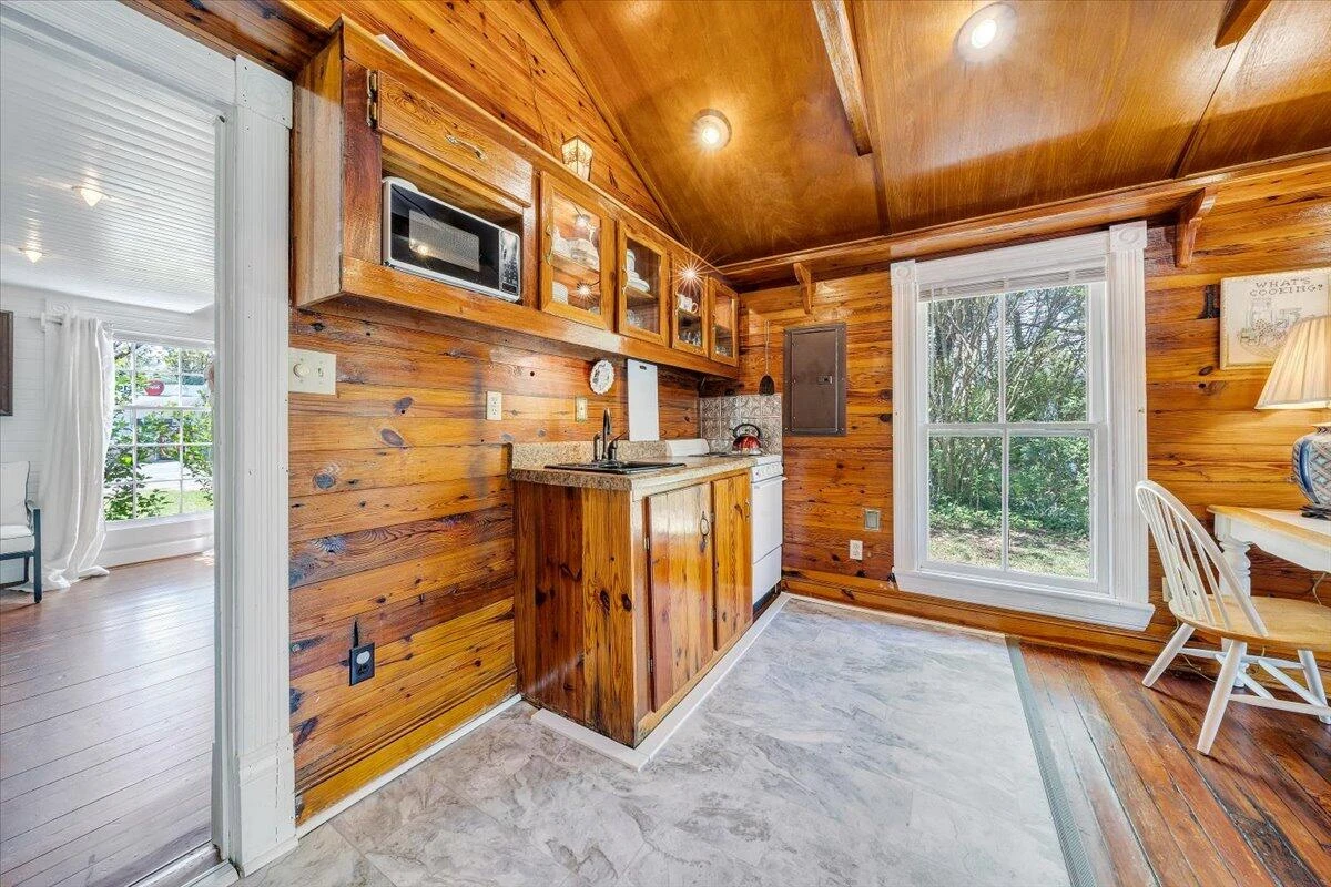 5297 Peaks RD - Photo 15
