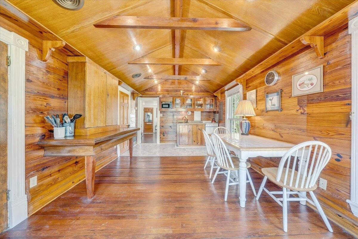 5297 Peaks RD - Photo 17