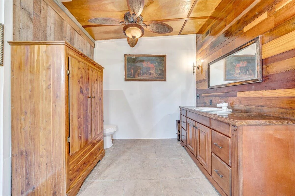 5297 Peaks RD - Photo 20