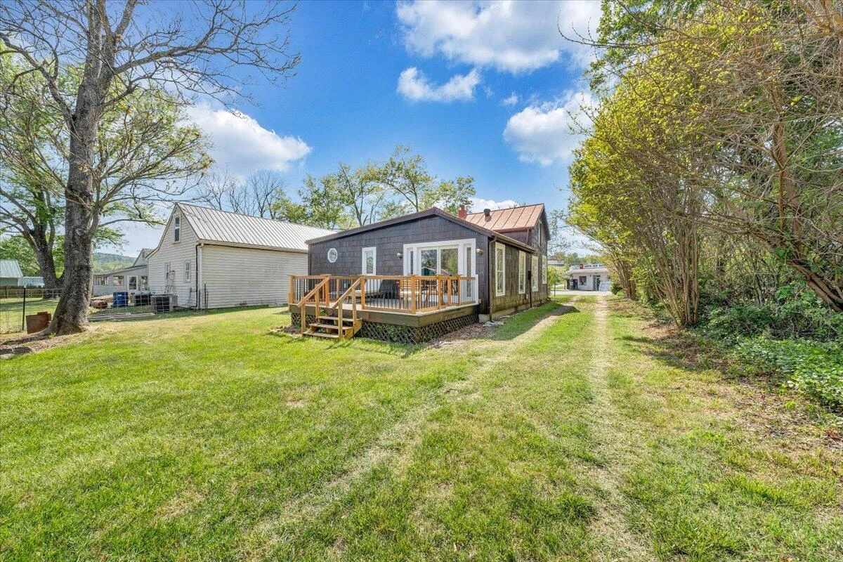 5297 Peaks RD - Photo 38