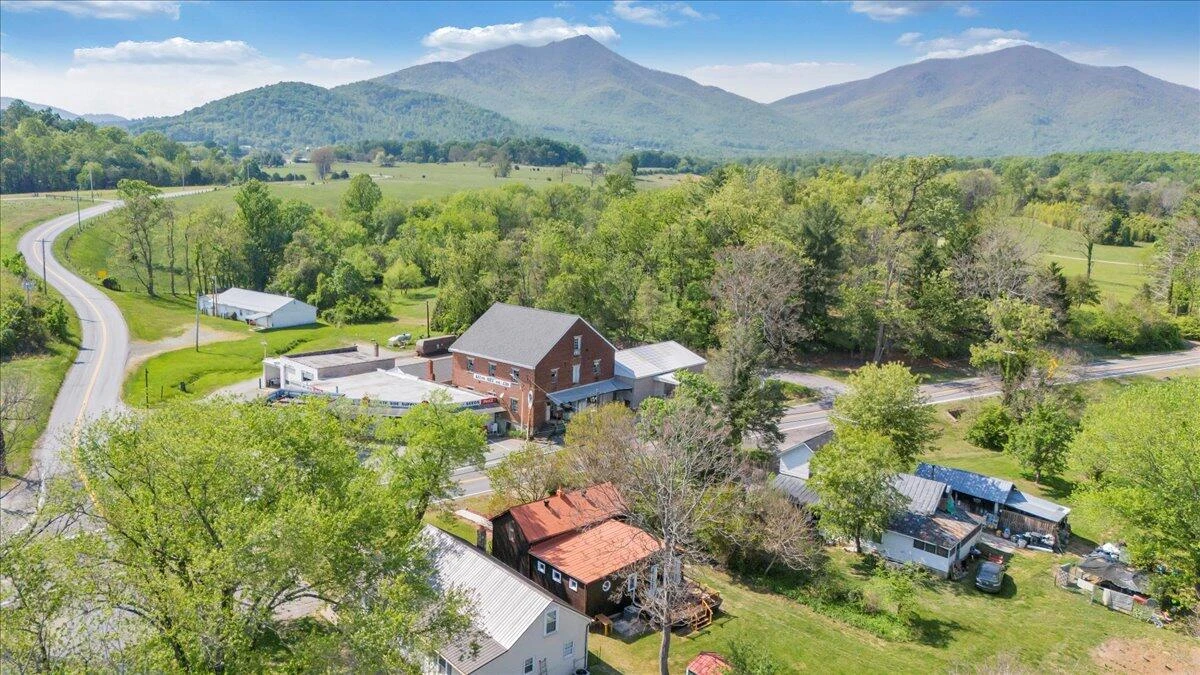 5297 Peaks RD - Photo 59