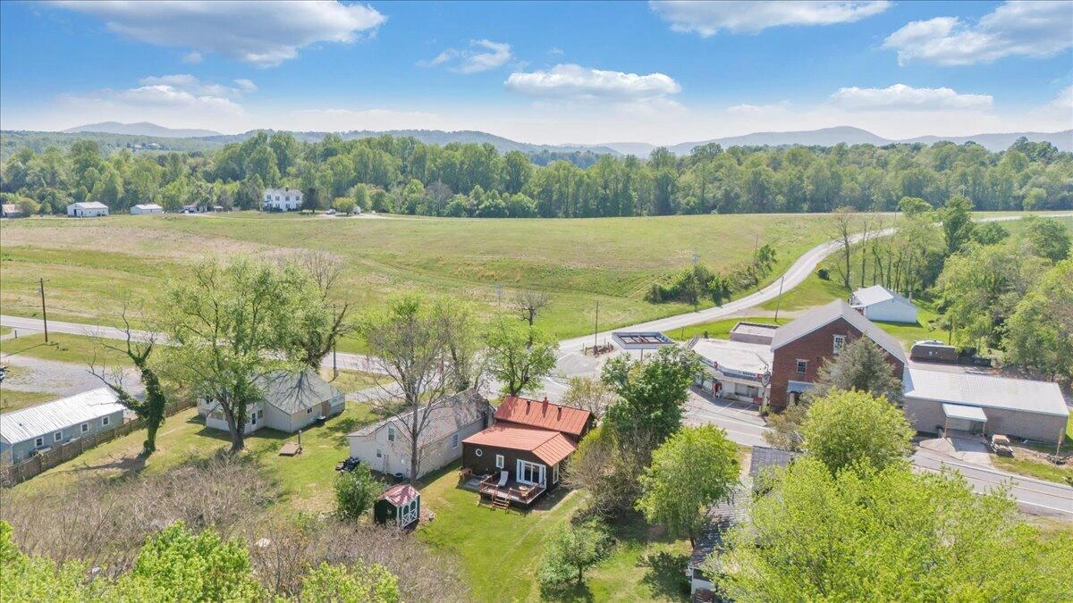 5297 Peaks RD - Photo 61