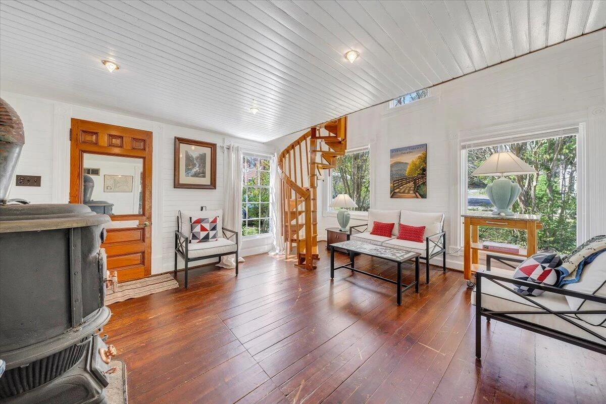 5297 Peaks RD - Photo 11