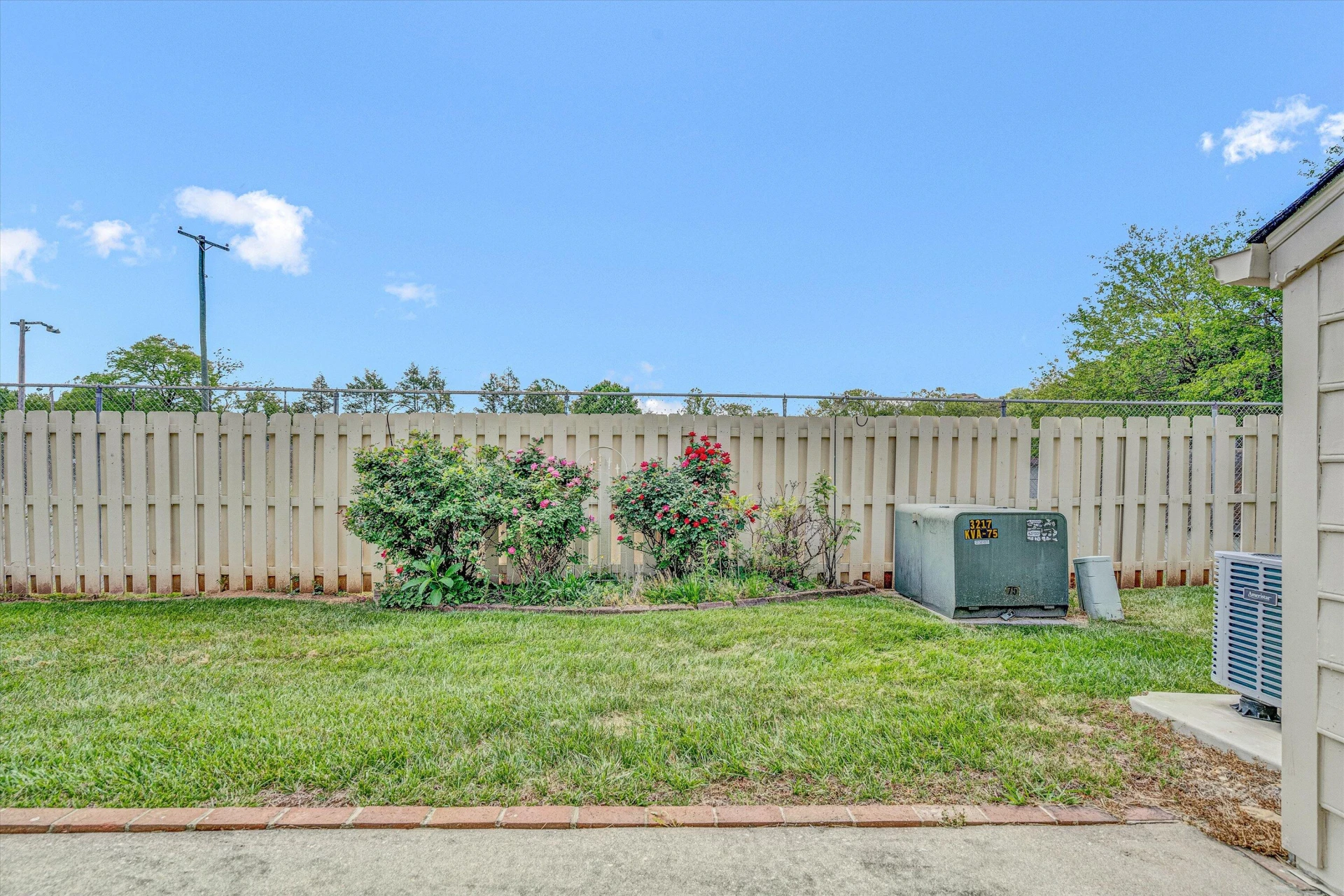 867 STONEGATE CT - Photo 11