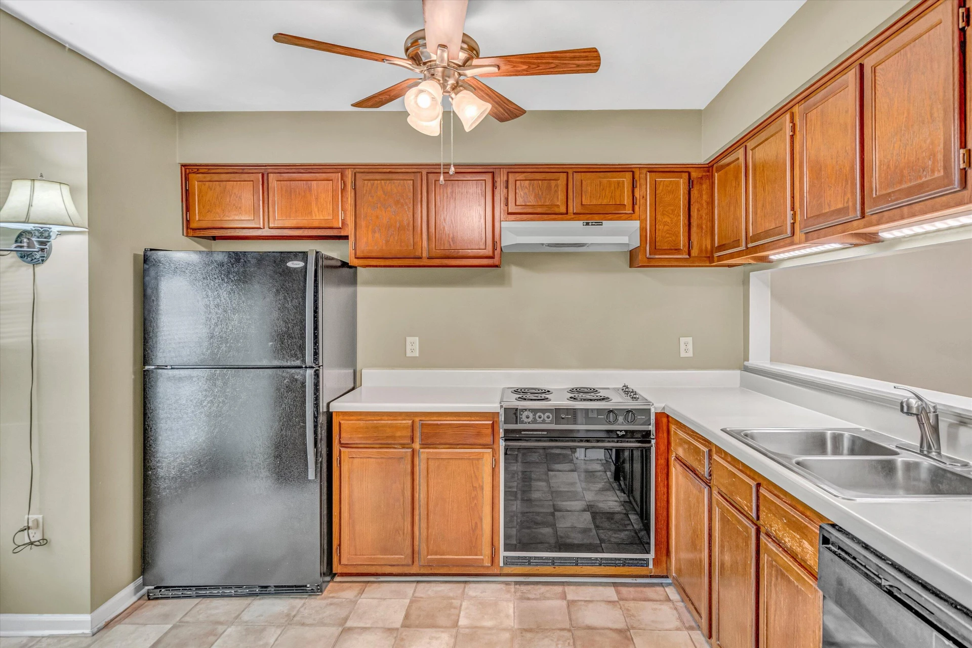 867 STONEGATE CT - Photo 5