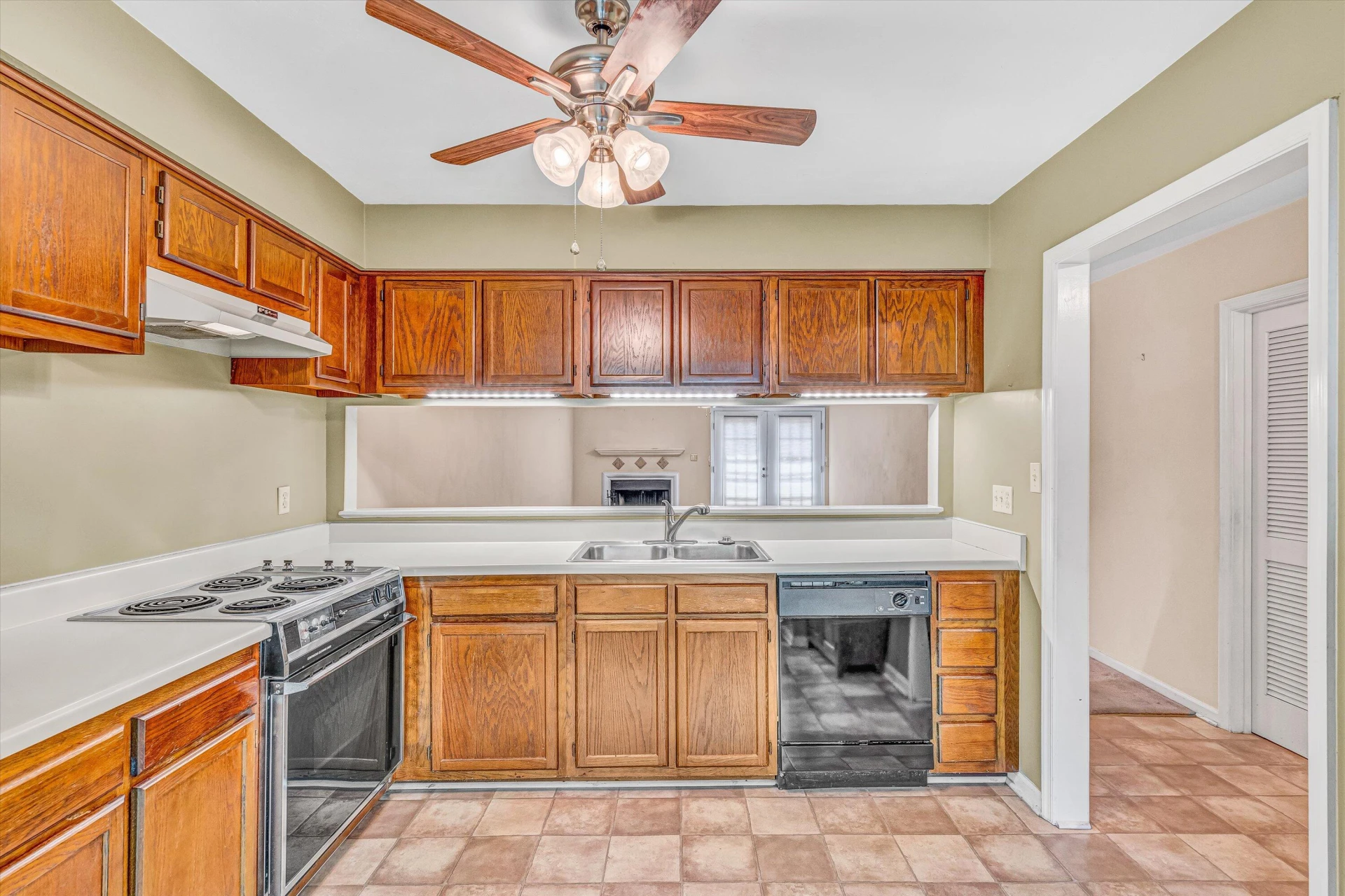 867 STONEGATE CT - Photo 6