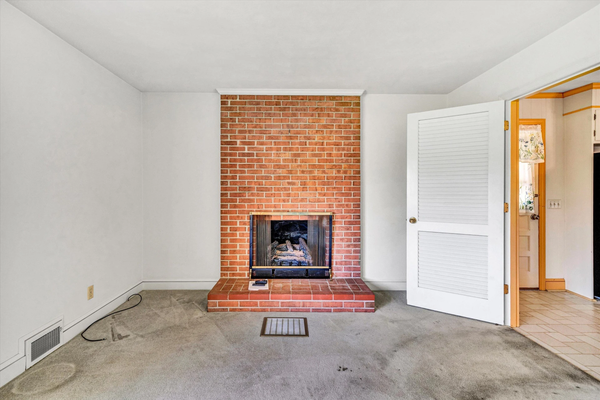 192 Beverly Hills CIR - Photo 9