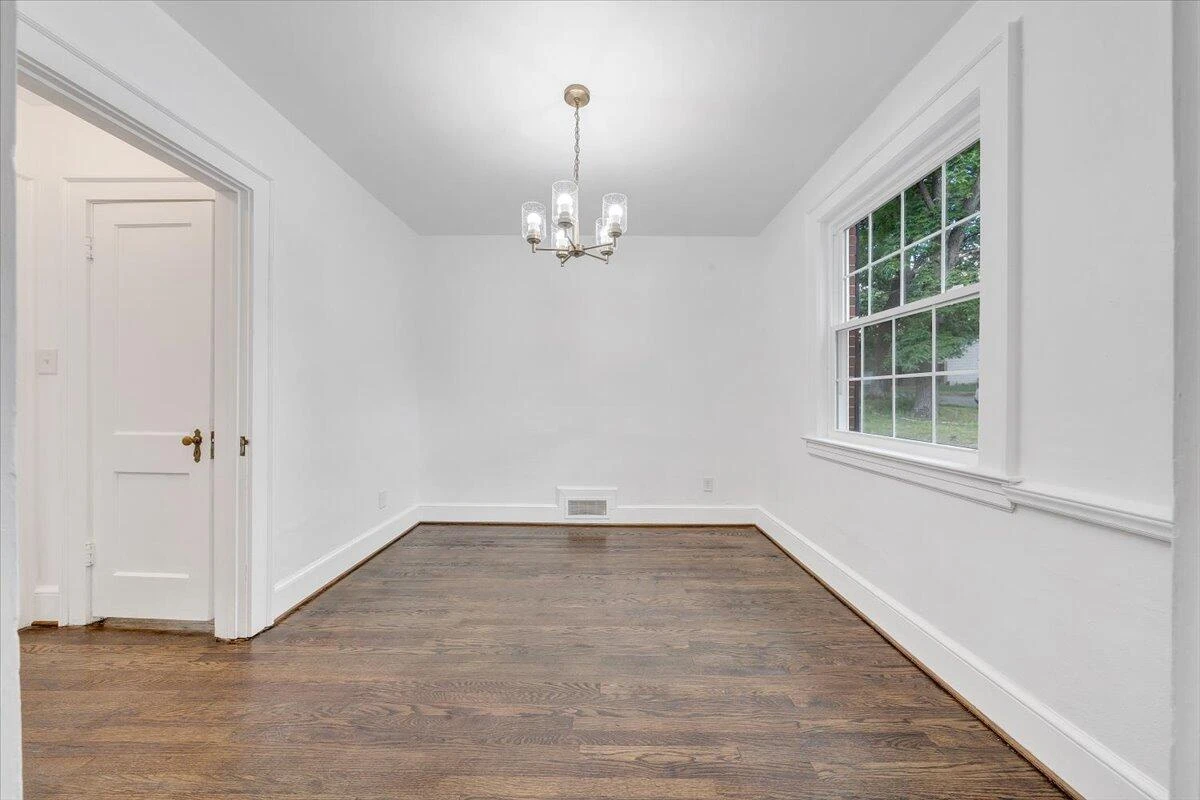 2633 Oregon AVE - Photo 19
