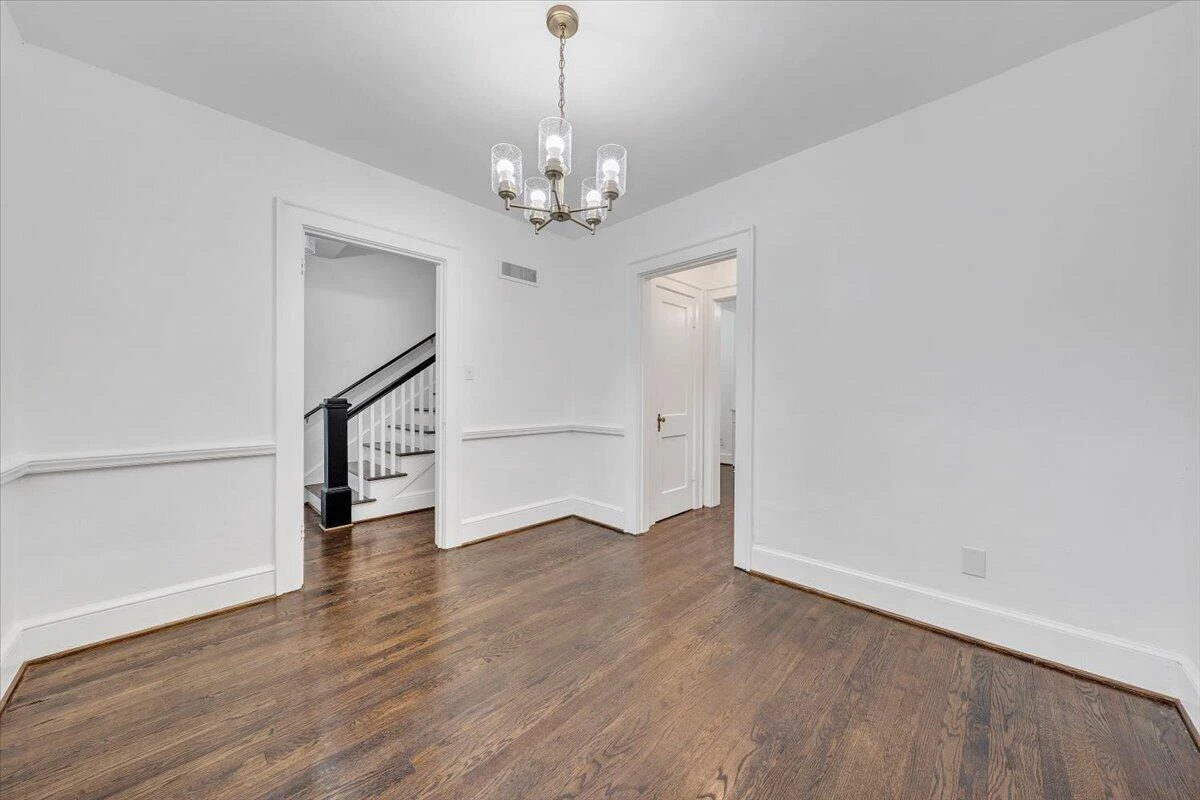 2633 Oregon AVE - Photo 20
