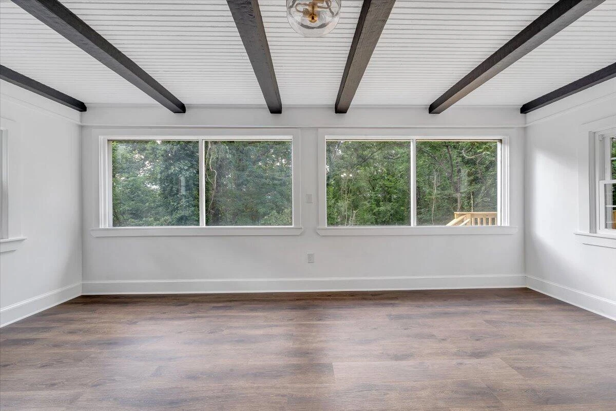 2633 Oregon AVE - Photo 9
