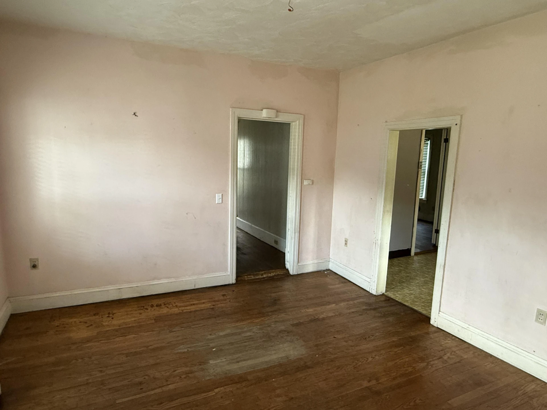 130 Marion AVE - Photo 17