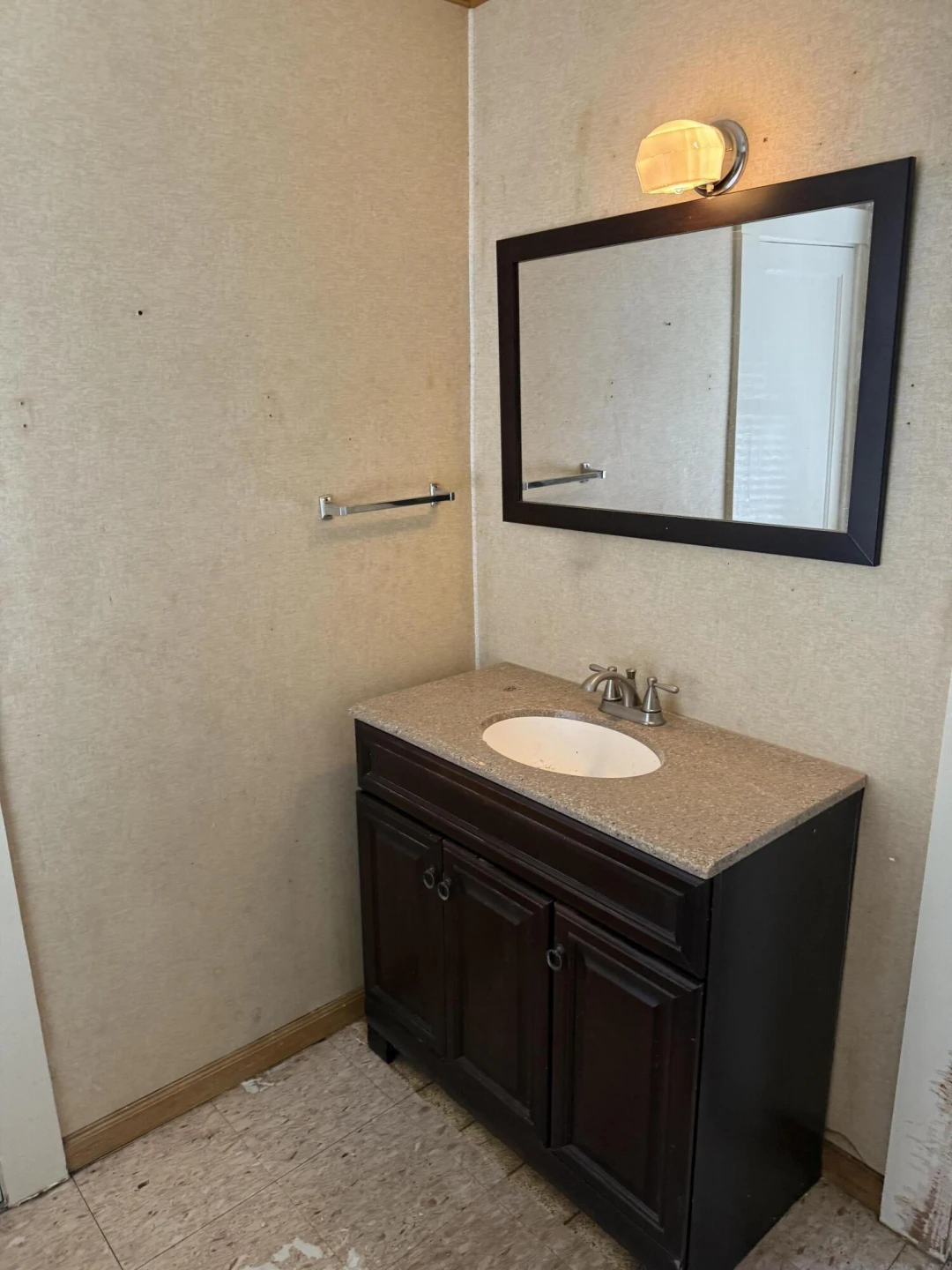 130 Marion AVE - Photo 19