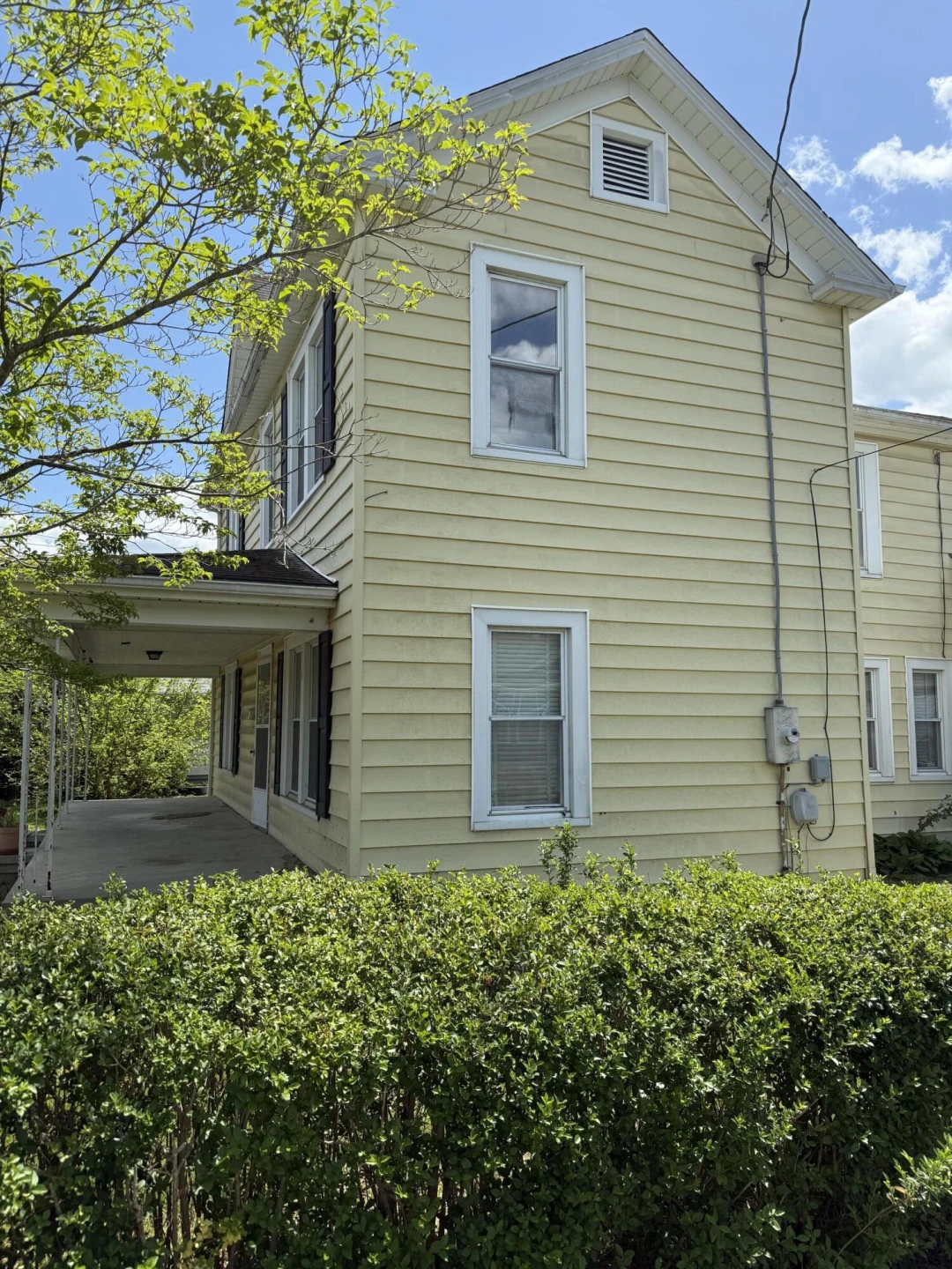 130 Marion AVE - Photo 4