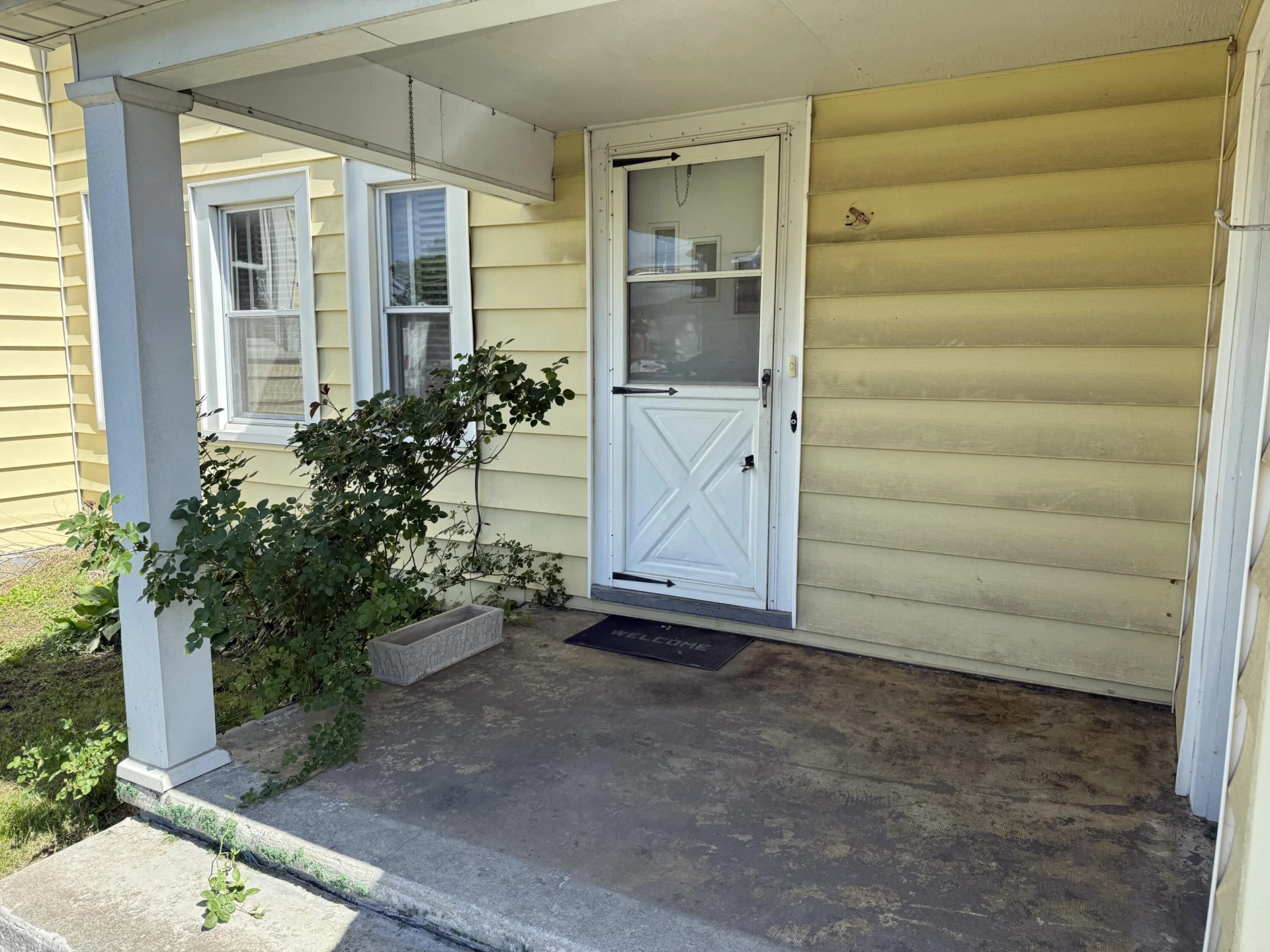 130 Marion AVE - Photo 6
