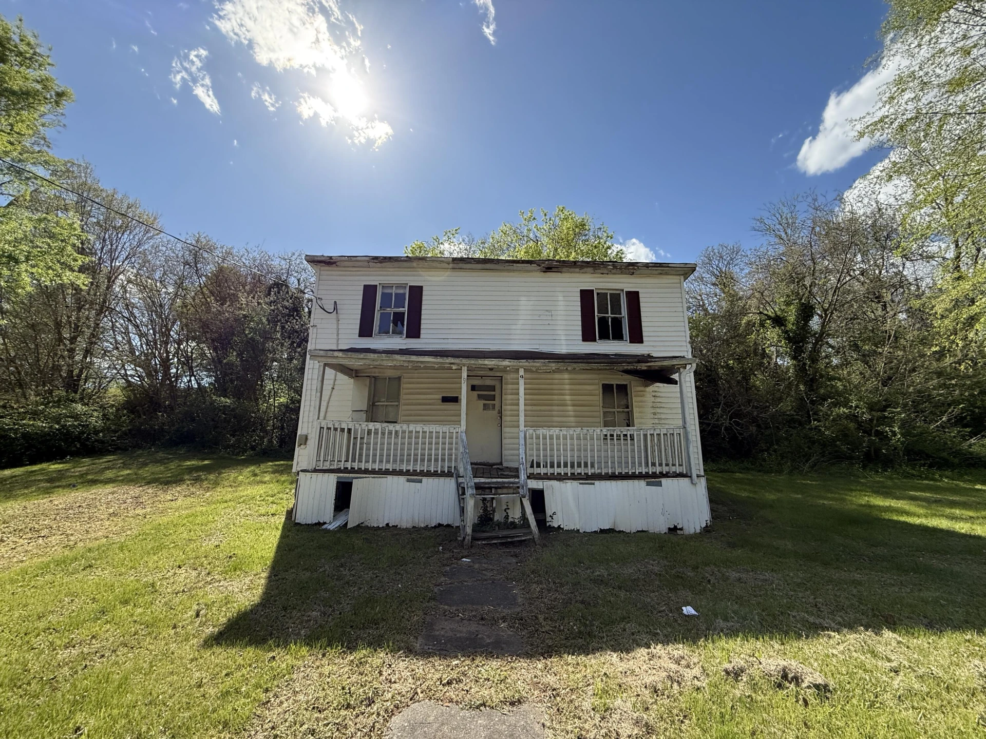 9 Jackson ST