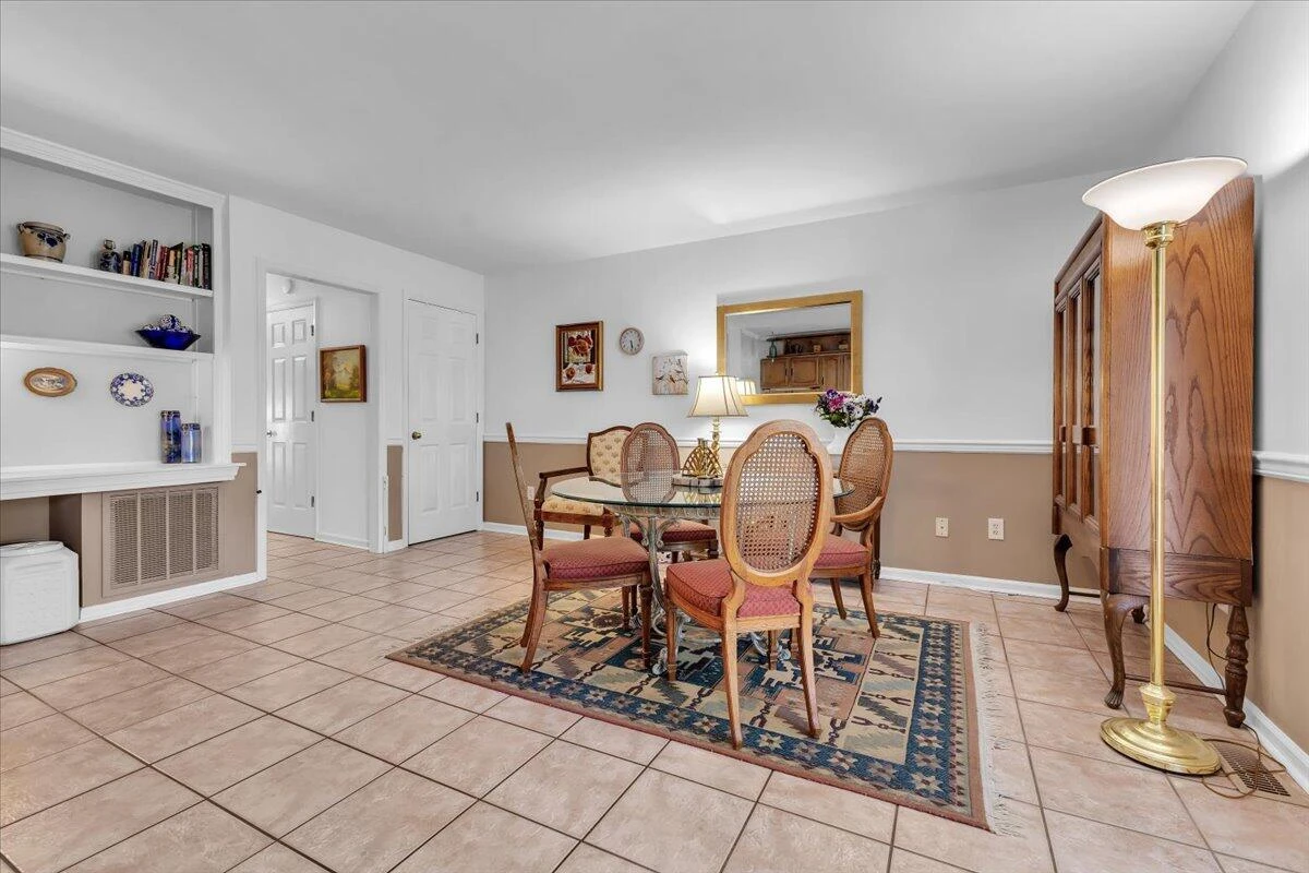 3367 Kelly LN - Photo 15