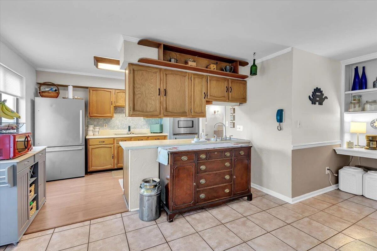 3367 Kelly LN - Photo 16