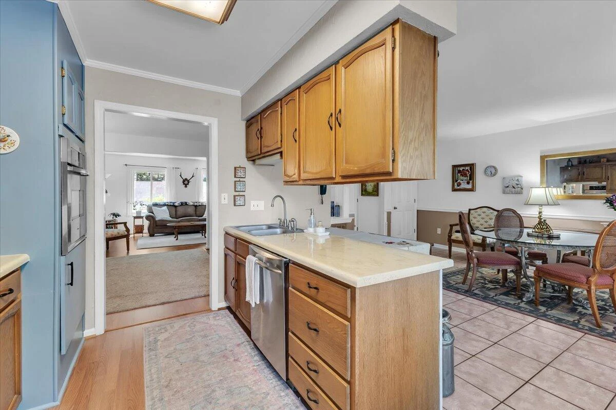 3367 Kelly LN - Photo 19