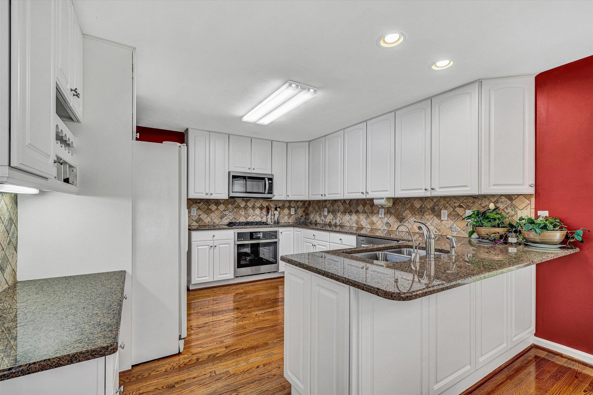 5983 Landview DR - Photo 18