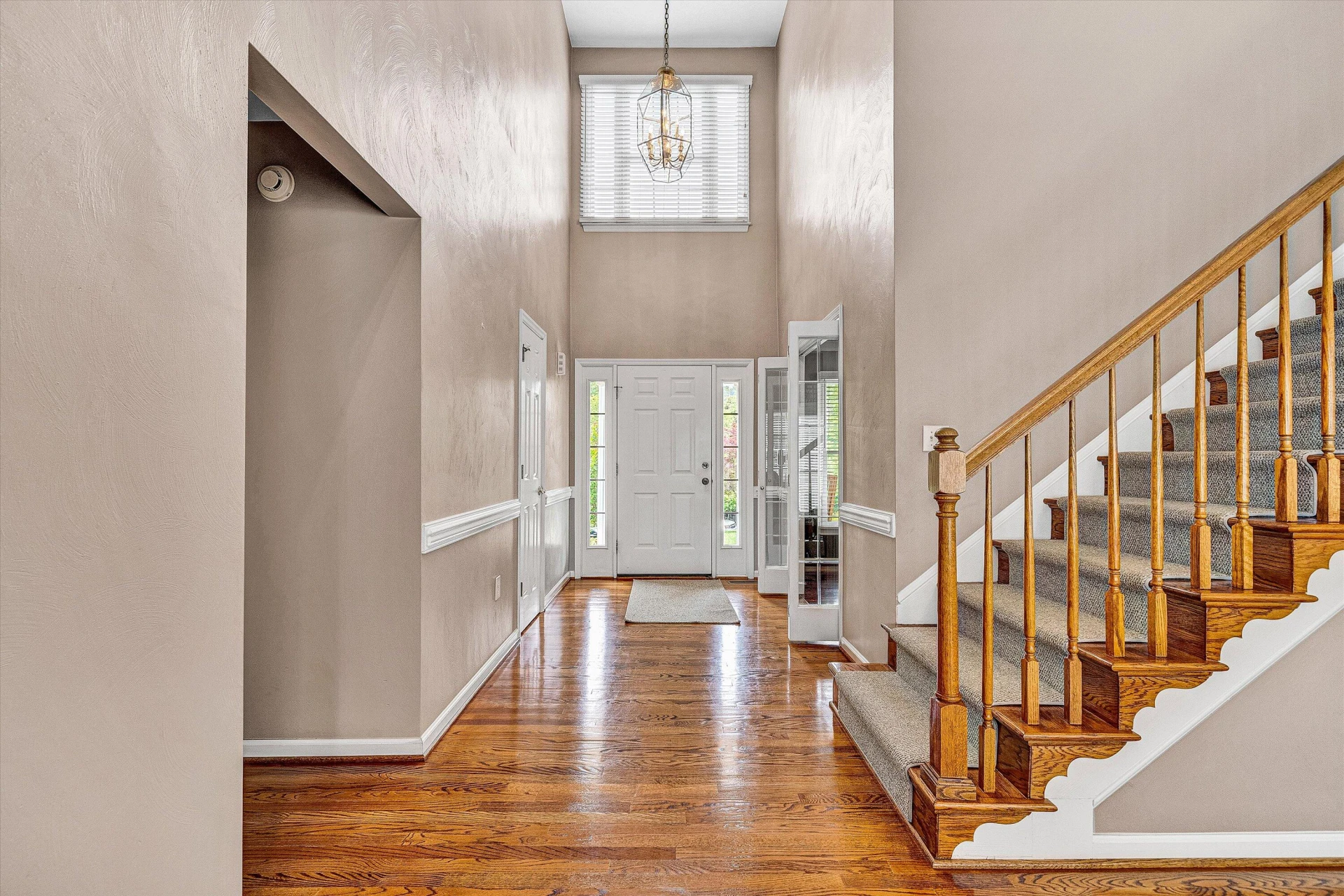 5983 Landview DR - Photo 8