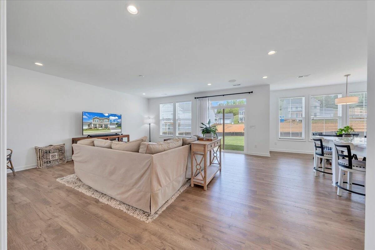 39 Viceroy ST - Photo 19