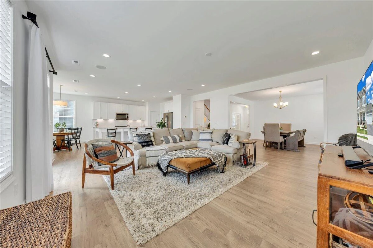 39 Viceroy ST - Photo 22