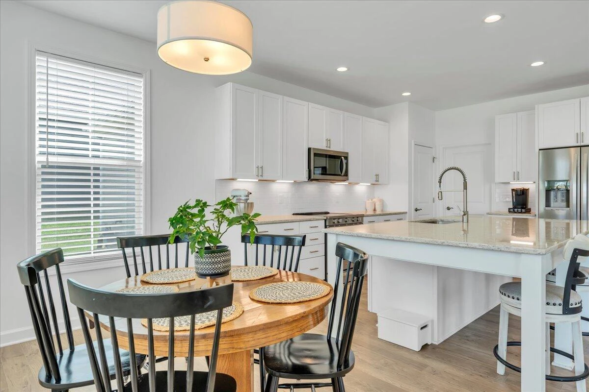 39 Viceroy ST - Photo 28