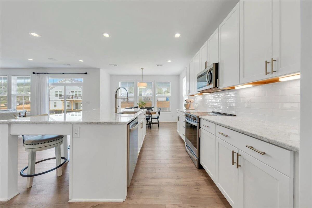 39 Viceroy ST - Photo 31