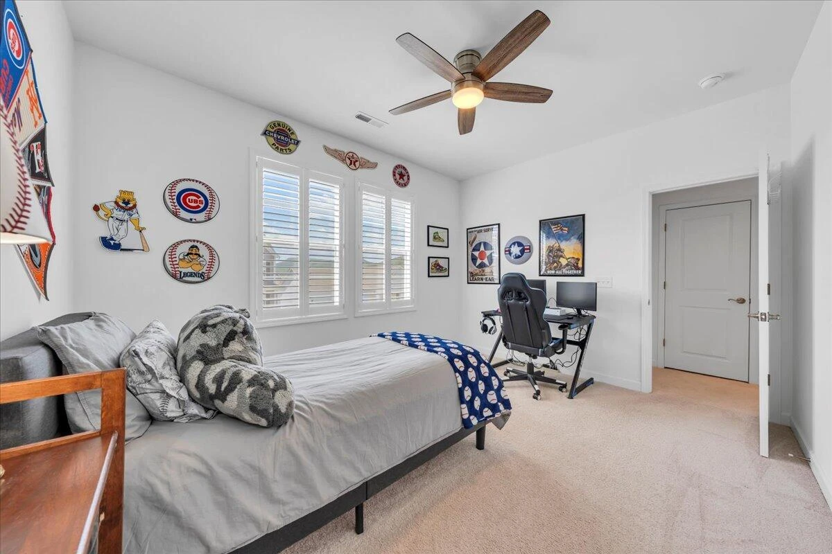 39 Viceroy ST - Photo 44