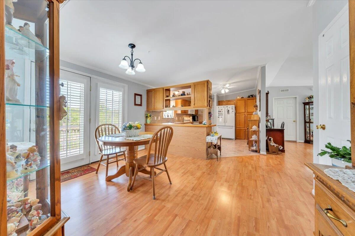 1928 Edgerton AVE - Photo 18
