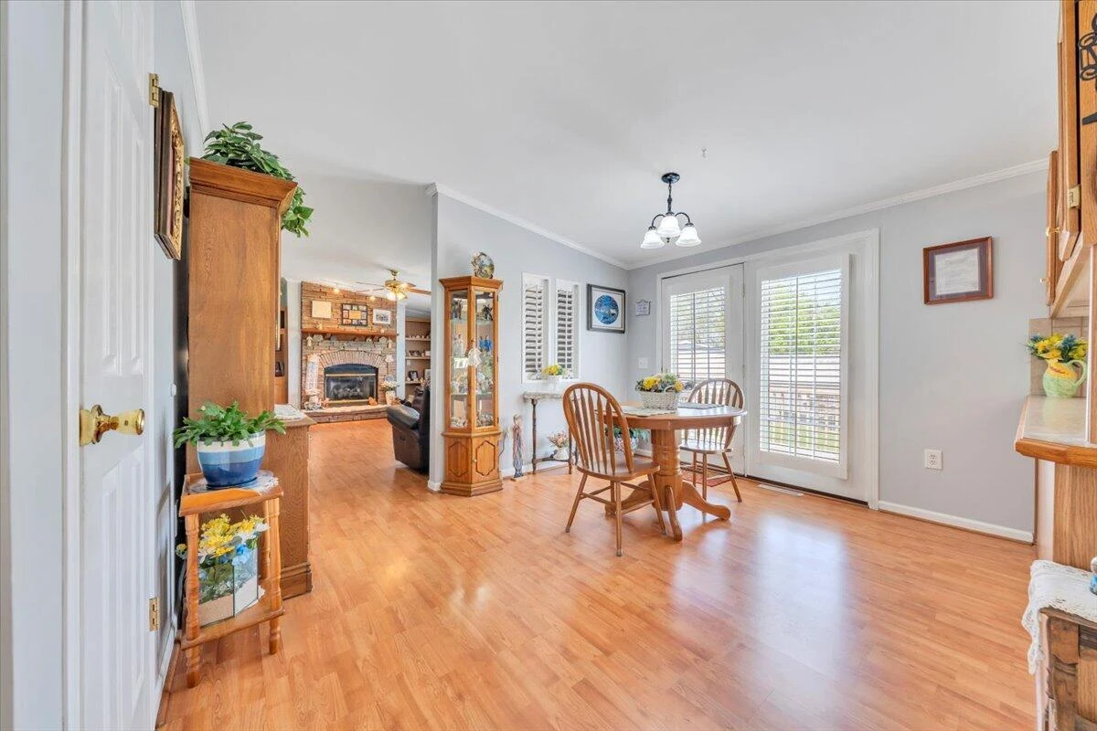 1928 Edgerton AVE - Photo 19