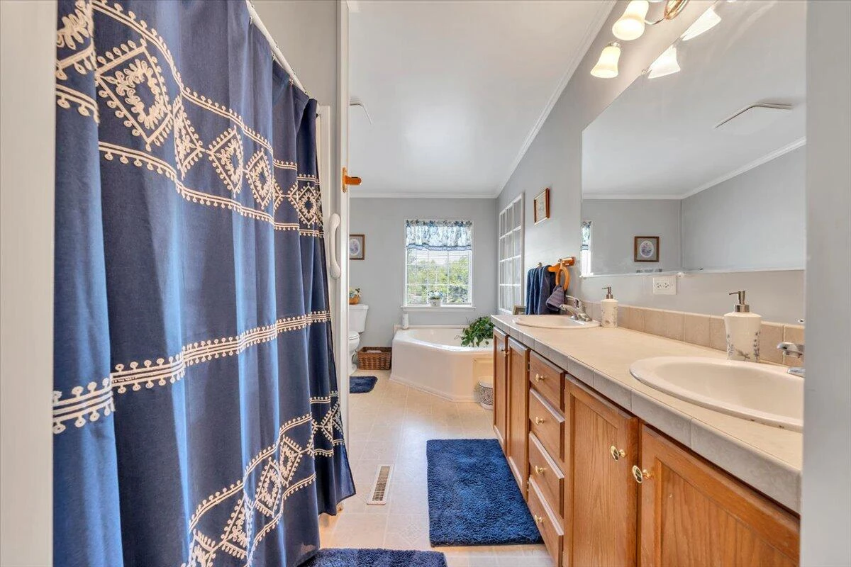 1928 Edgerton AVE - Photo 28