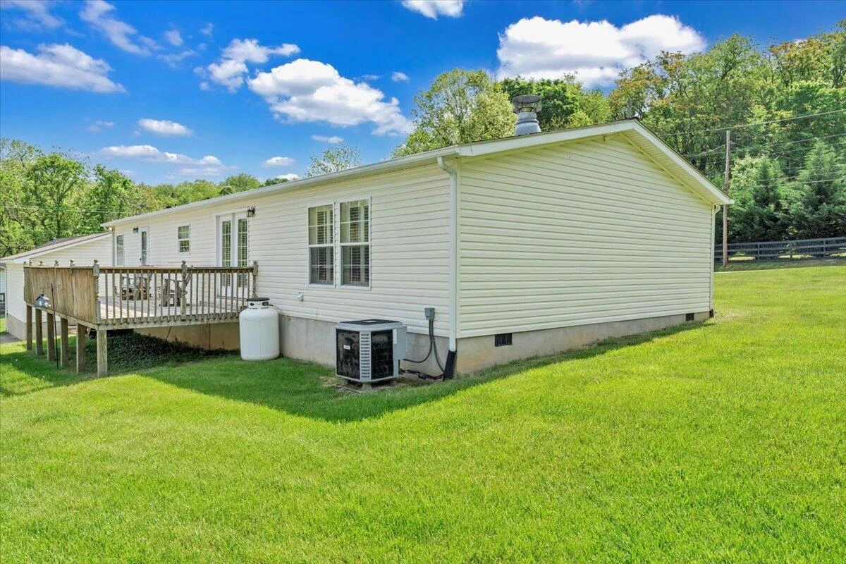 1928 Edgerton AVE - Photo 40