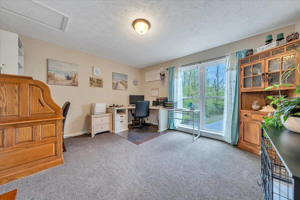 4029 Flatwoods RD - Photo 17