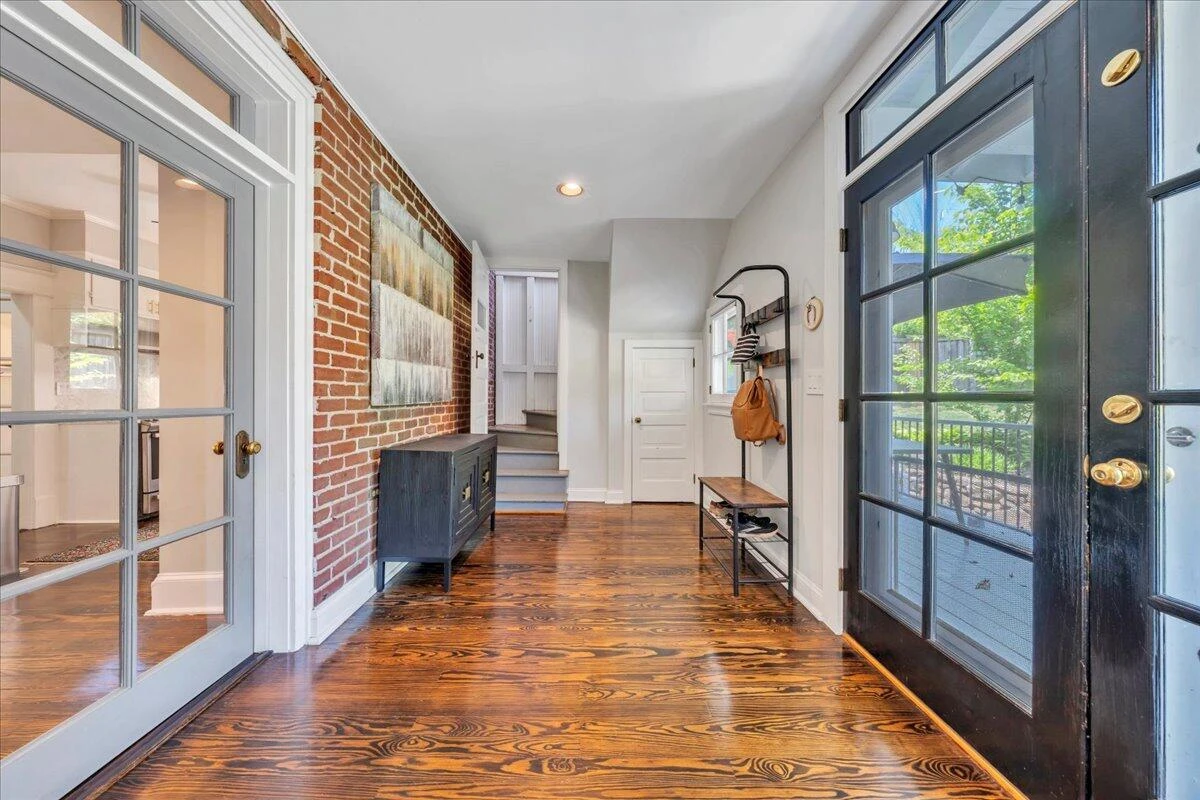 2219 Broadway AVE - Photo 35