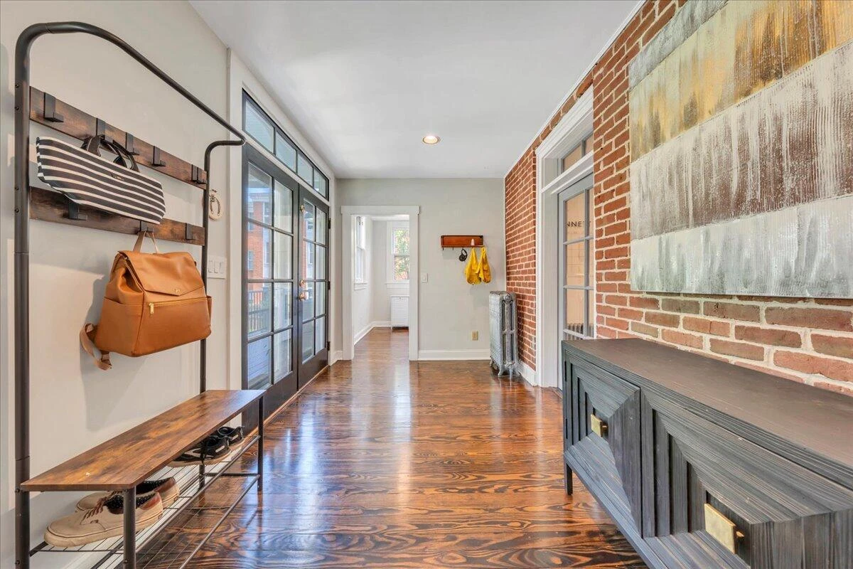 2219 Broadway AVE - Photo 36