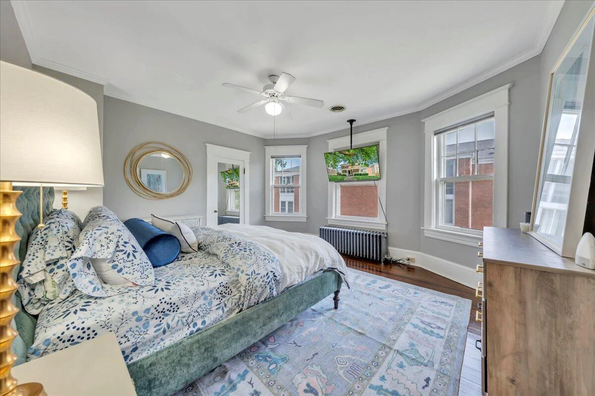 2219 Broadway AVE - Photo 41