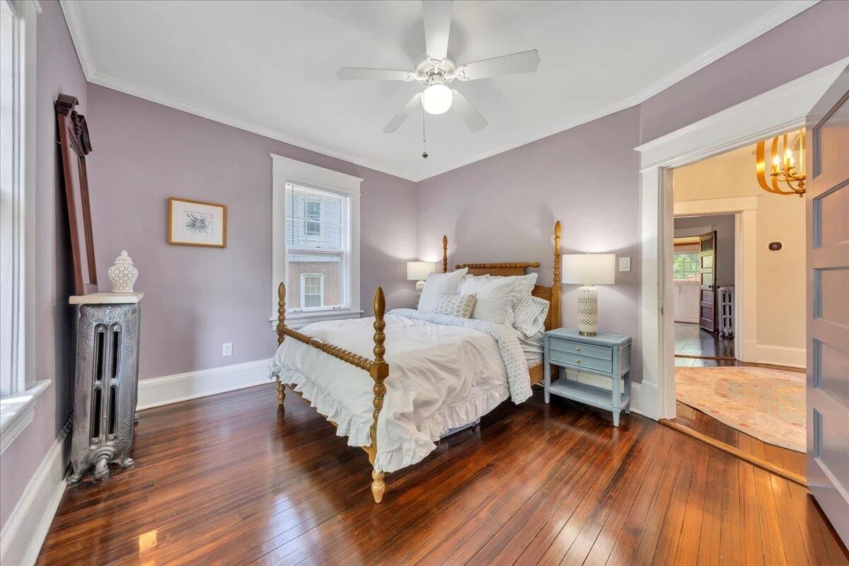2219 Broadway AVE - Photo 45