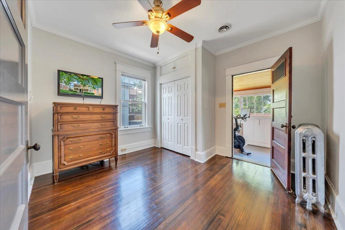 2219 Broadway AVE - Photo 50