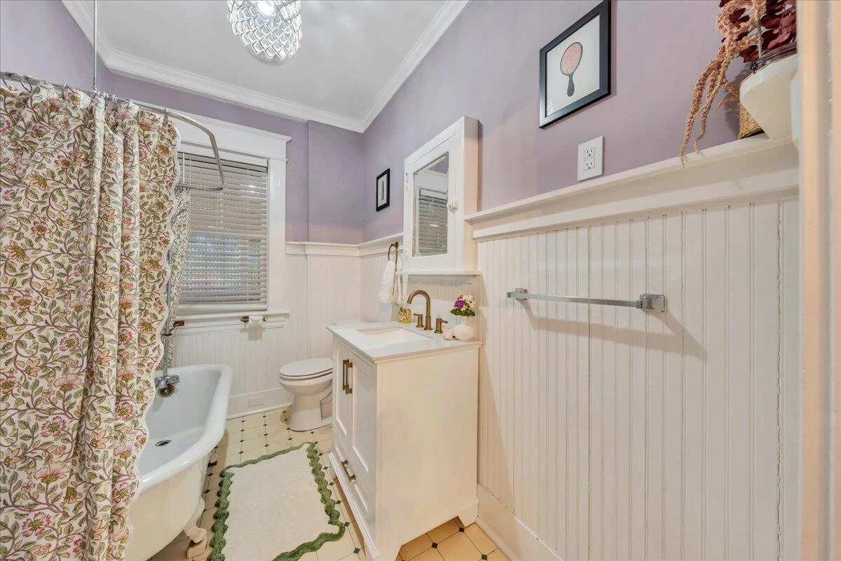 2219 Broadway AVE - Photo 54