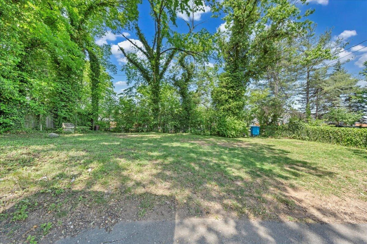 2219 Broadway AVE - Photo 77