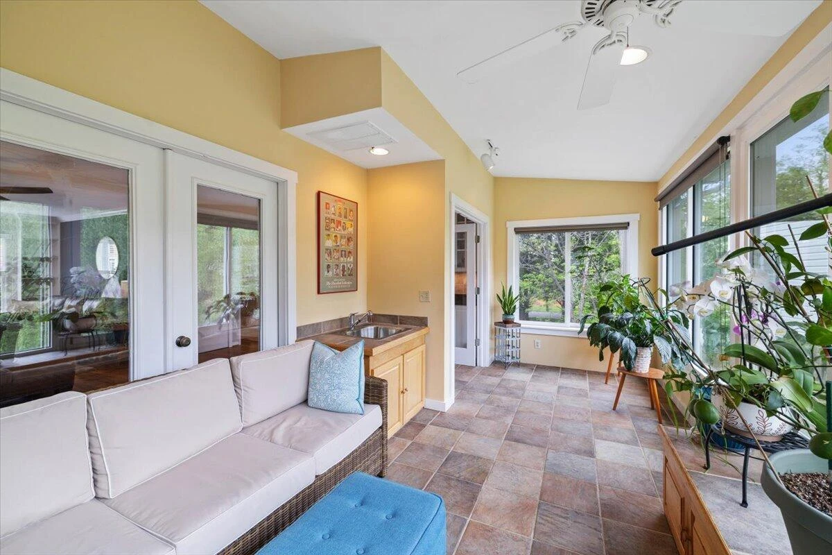5306 Cromwell CT - Photo 16