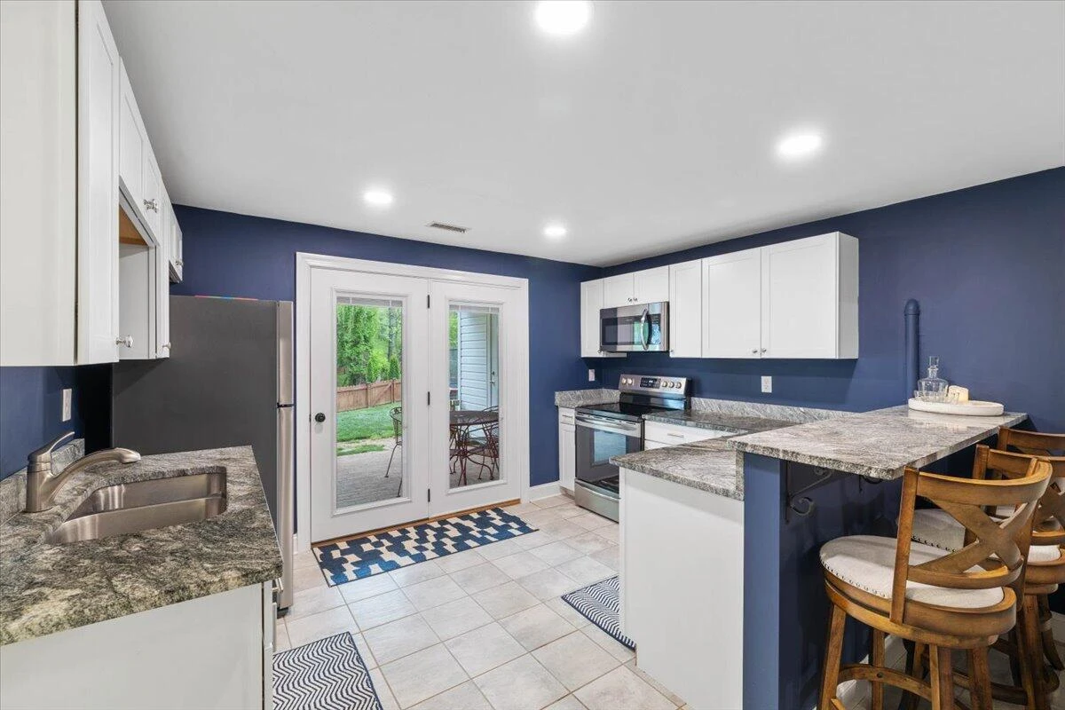 5306 Cromwell CT - Photo 24