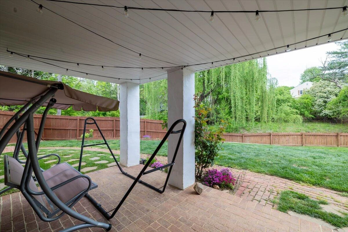 5306 Cromwell CT - Photo 44