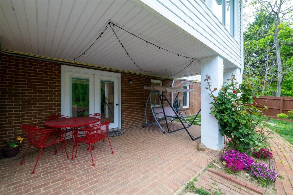 5306 Cromwell CT - Photo 45
