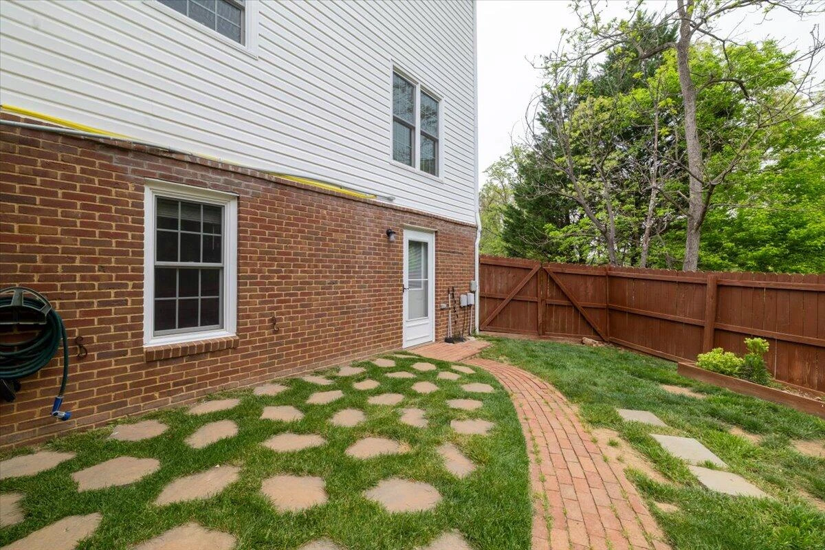 5306 Cromwell CT - Photo 48